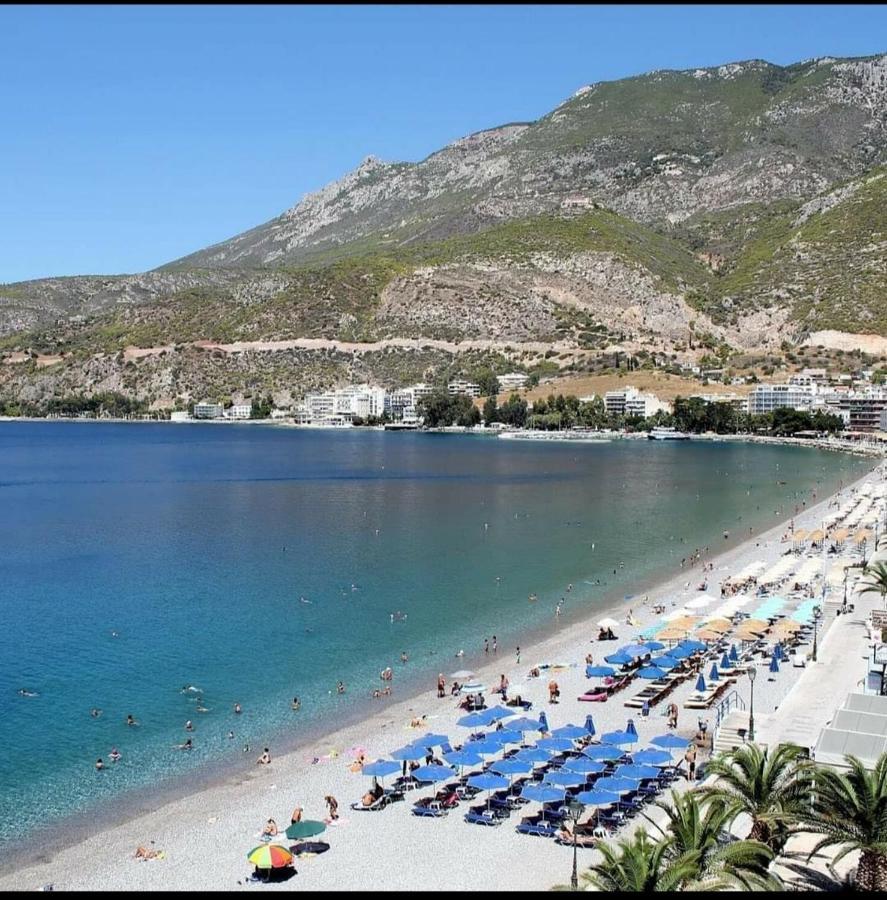 Central Apartment Near The Beach With Huge Private Terrace Loutraki  Luaran gambar